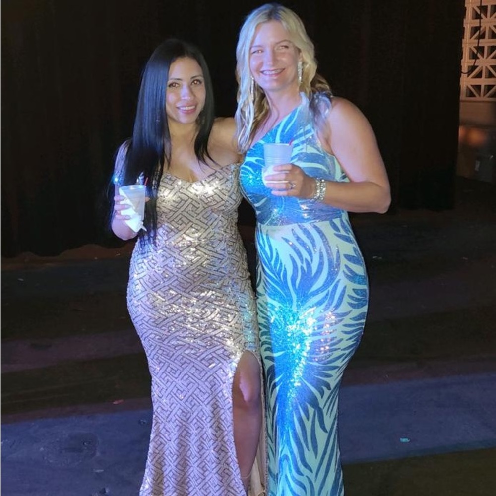 Sequins Gold Maxi dress for a formal event